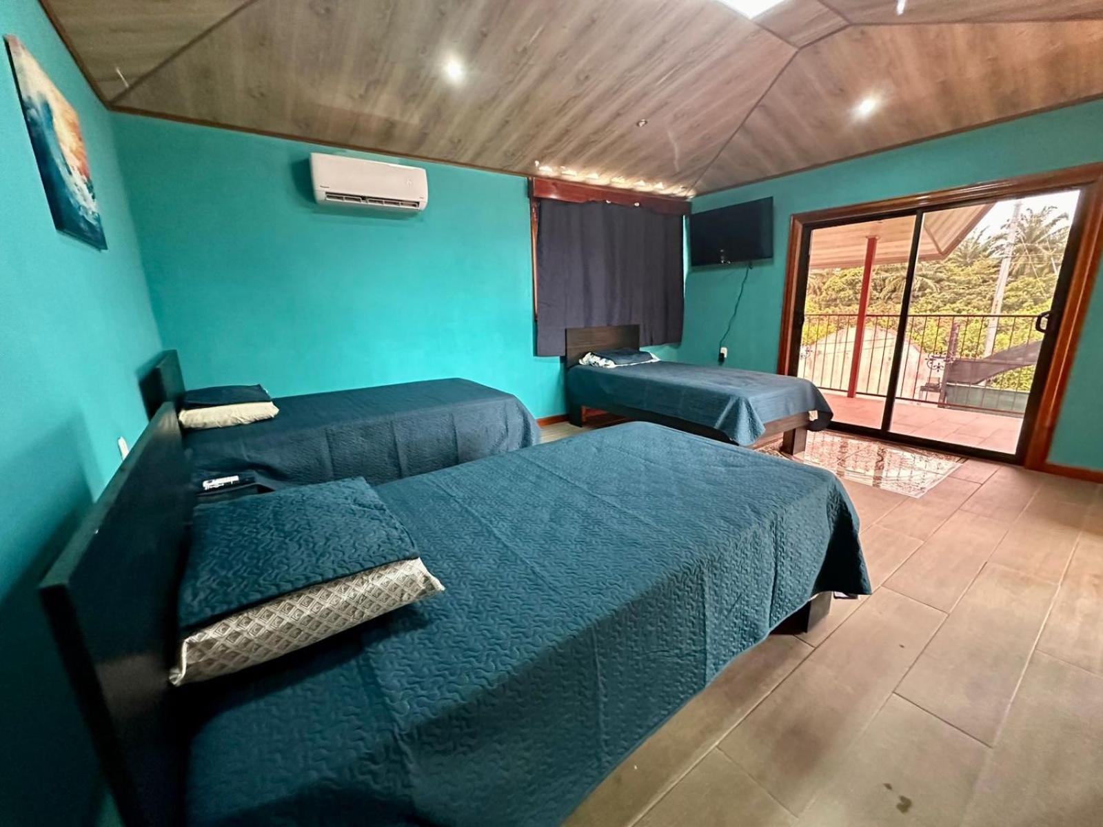 Casa 1 En Cr, 2 Con 3 Ac Y Equipada * Paso Canoas